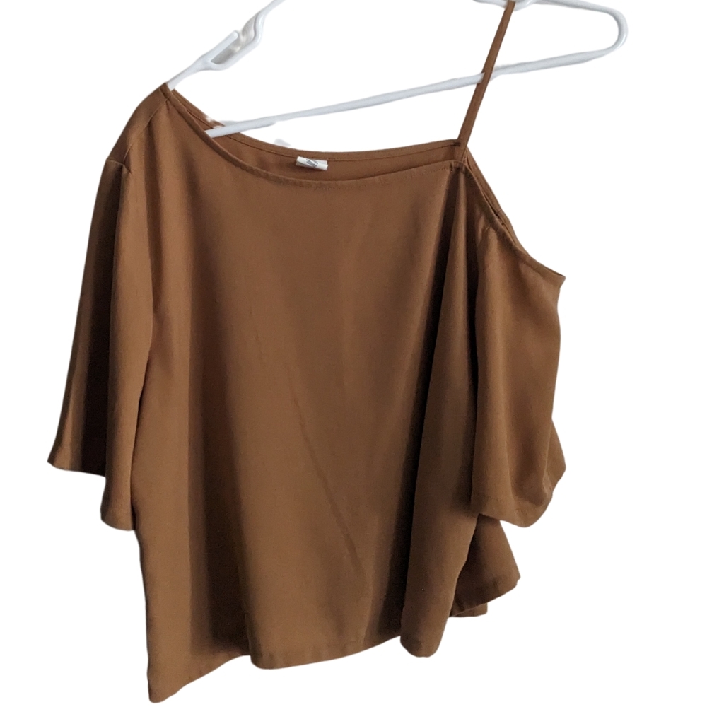 EUC Brown Off-Shoulder Women's Top